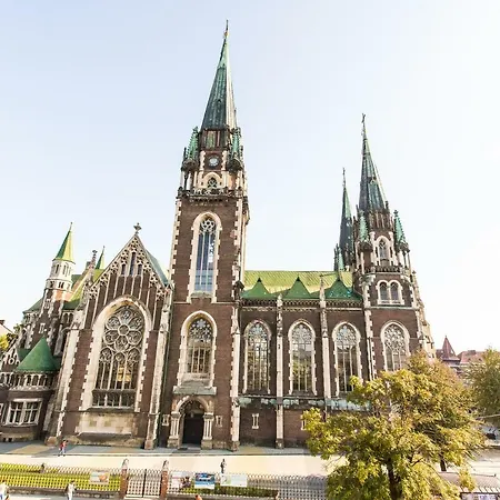 Apartman віп простора біля вокзалу на вулиці городоцька 102 Lviv