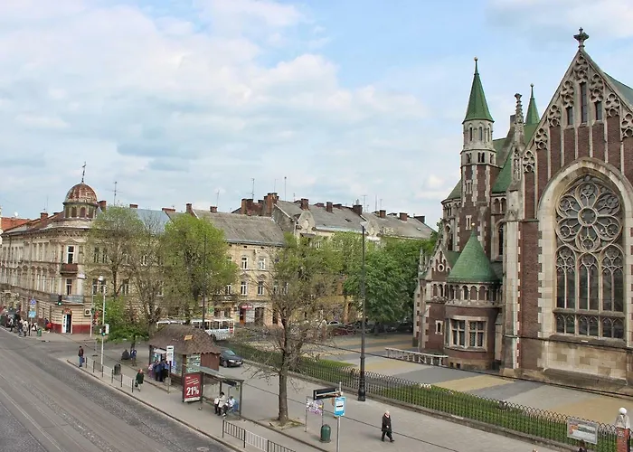 віп простора біля вокзалу на вулиці городоцька 102 Apartment Lviv