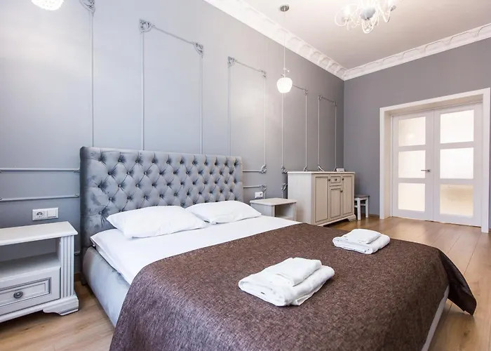 віп простора біля вокзалу на вулиці городоцька 102 לבוב